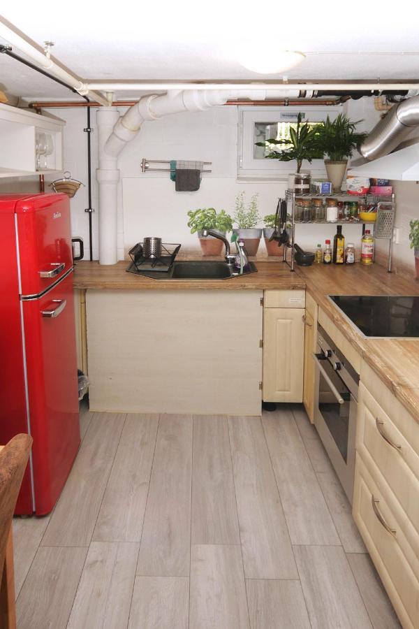 Cozy Souterrain-Half-Basement-Apartment Included 2 Bicycles Berlin Luaran gambar